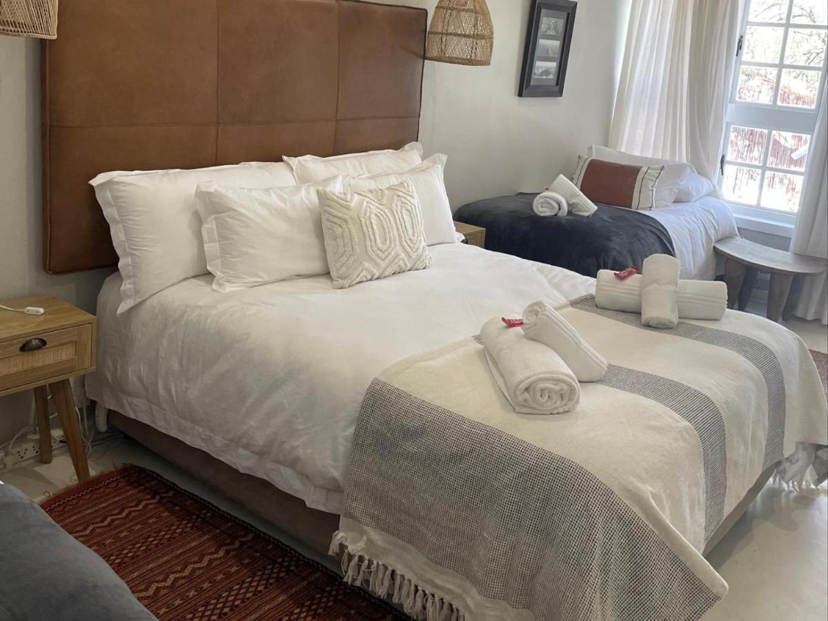 La Belle Guest House Bloemfontein Cameră foto